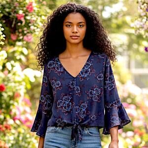 Veronica M-Blouse Top Wo men's Size XS Blue Wine Bell Sleeves V-Neck Tie Front